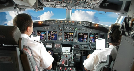 стать пилотом