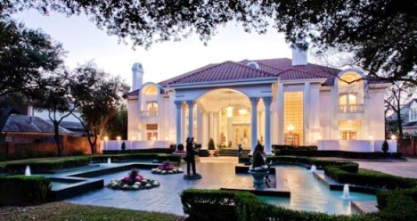 красивый собственный дом