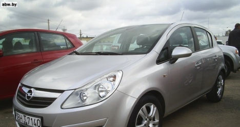 дорогая новая красивая машина