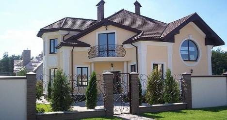 В первой половине 2014 года купить красивый большой и теплый