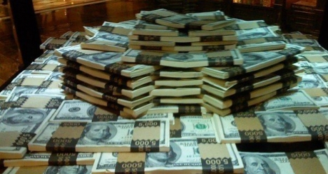 иметь 3.600.000 тысяч долларов 10.02.2014 года