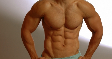 Крепкие большие мышцы