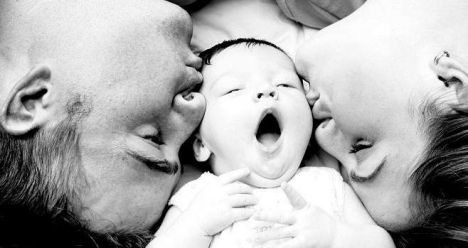 Счастливая жена и мама.