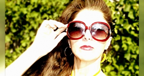 хочу миллион доларов и квартиру в Симферополе в подарок