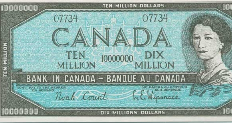 10 миллионов долларов на своем личном банковском счету