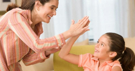 отличная учеба у доченьки с  пятерками