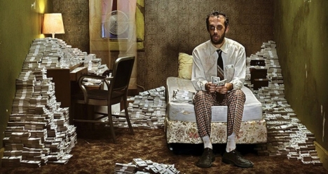 100999999999 рублей