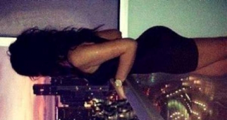 стройную фигуру и красивую внешность