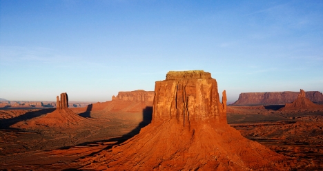 Швед исчез из моей жизни вместе со своими долгами.