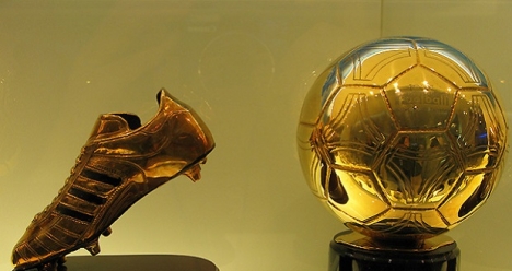 Желаю Митке  контракт в футбольной команде высшей лиги