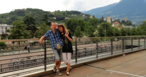 Счастливо и в достатке жить с Гюнтером в Мерано в Италии.