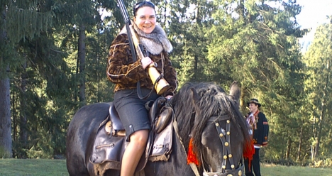 Поездка в Карпаты на RENG ROVER EVOG с семьей на НГ 2016.