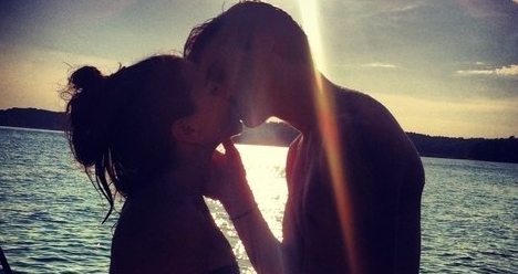 Обрести свою вторую половинку