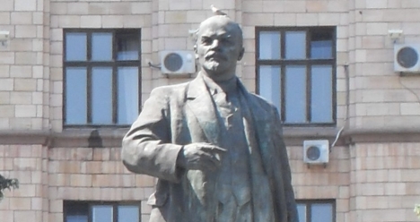 Копия памятника Ленину в натуральную величину