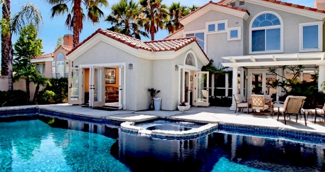 мой доход в месяц 100000 евро