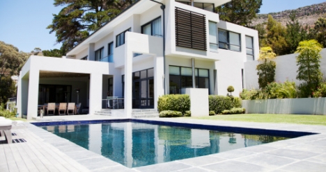 Квартиру как можно скорее.светлую,добрую,уютную!!!