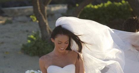 быть его женой